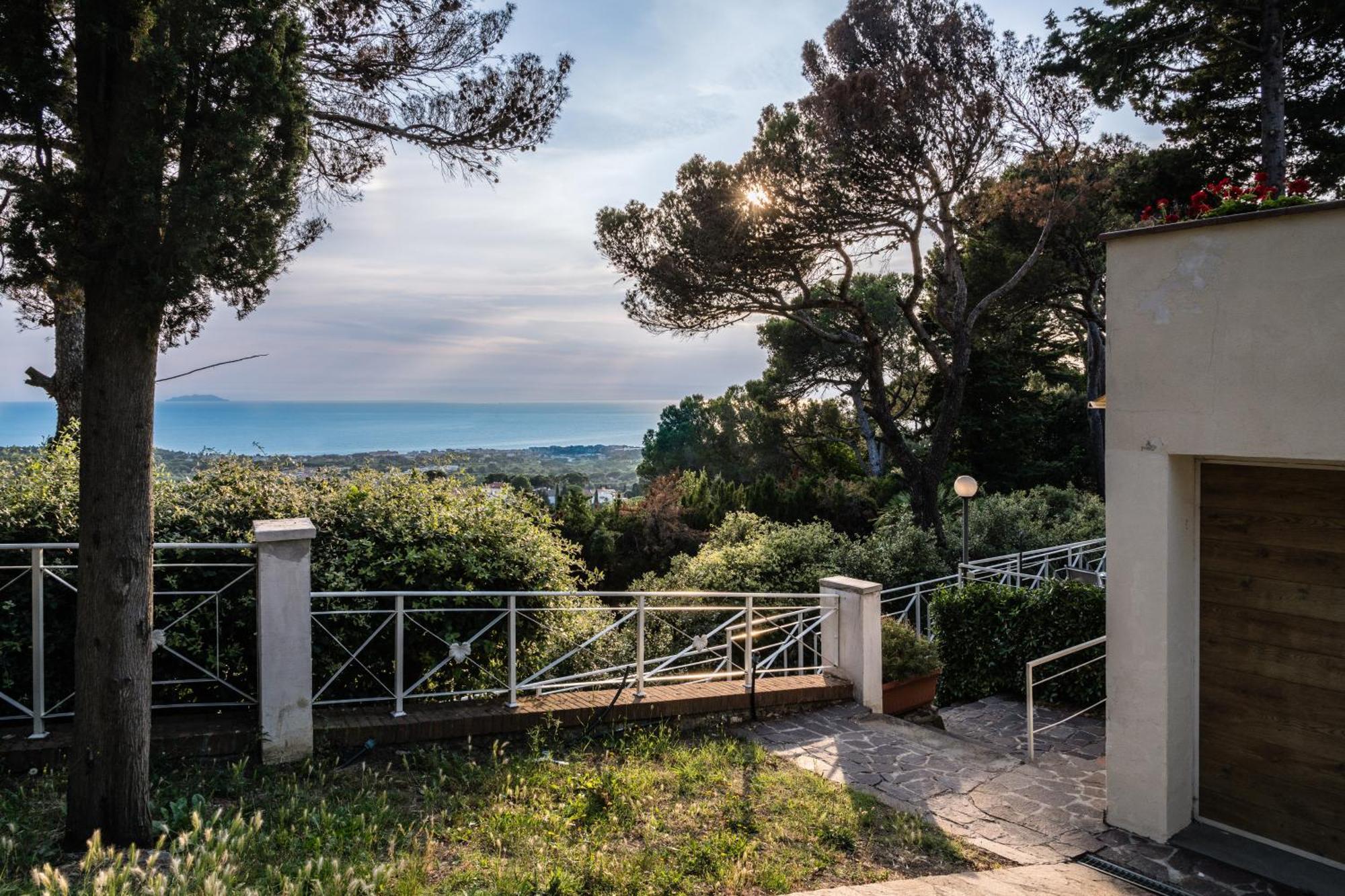 Appartmento Montenero Vista Mare Livorno Esterno foto